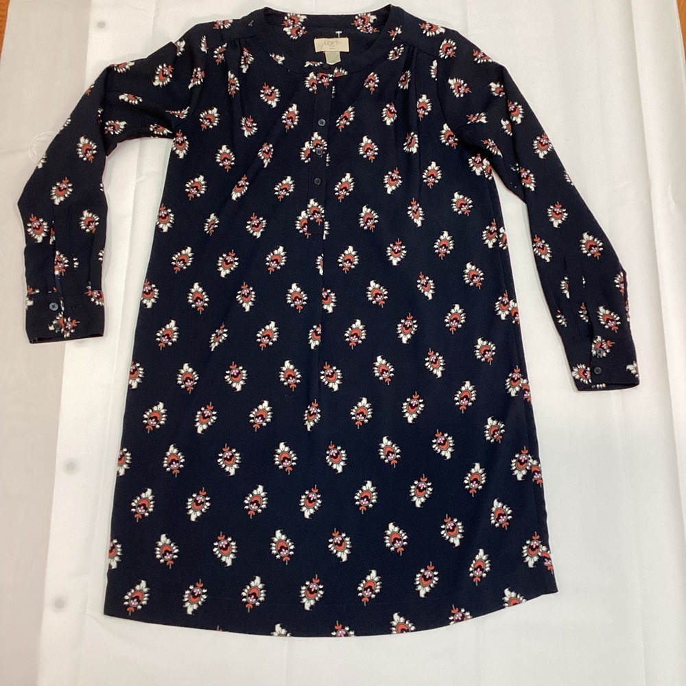 Loft Outlet petite front Button Dress Navy paisley Lightweight Full slee…